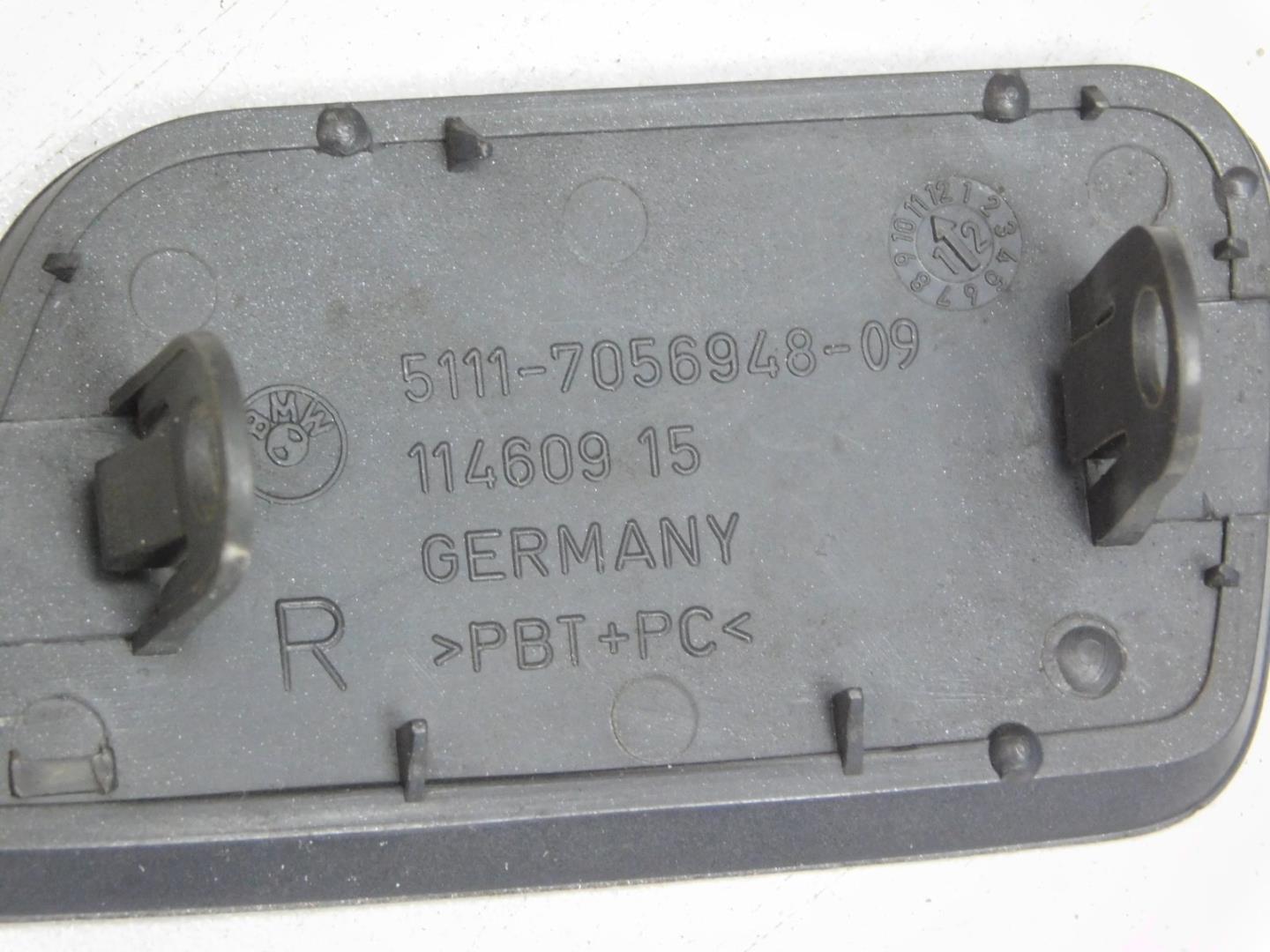 Крышка форсунки омывателя фар