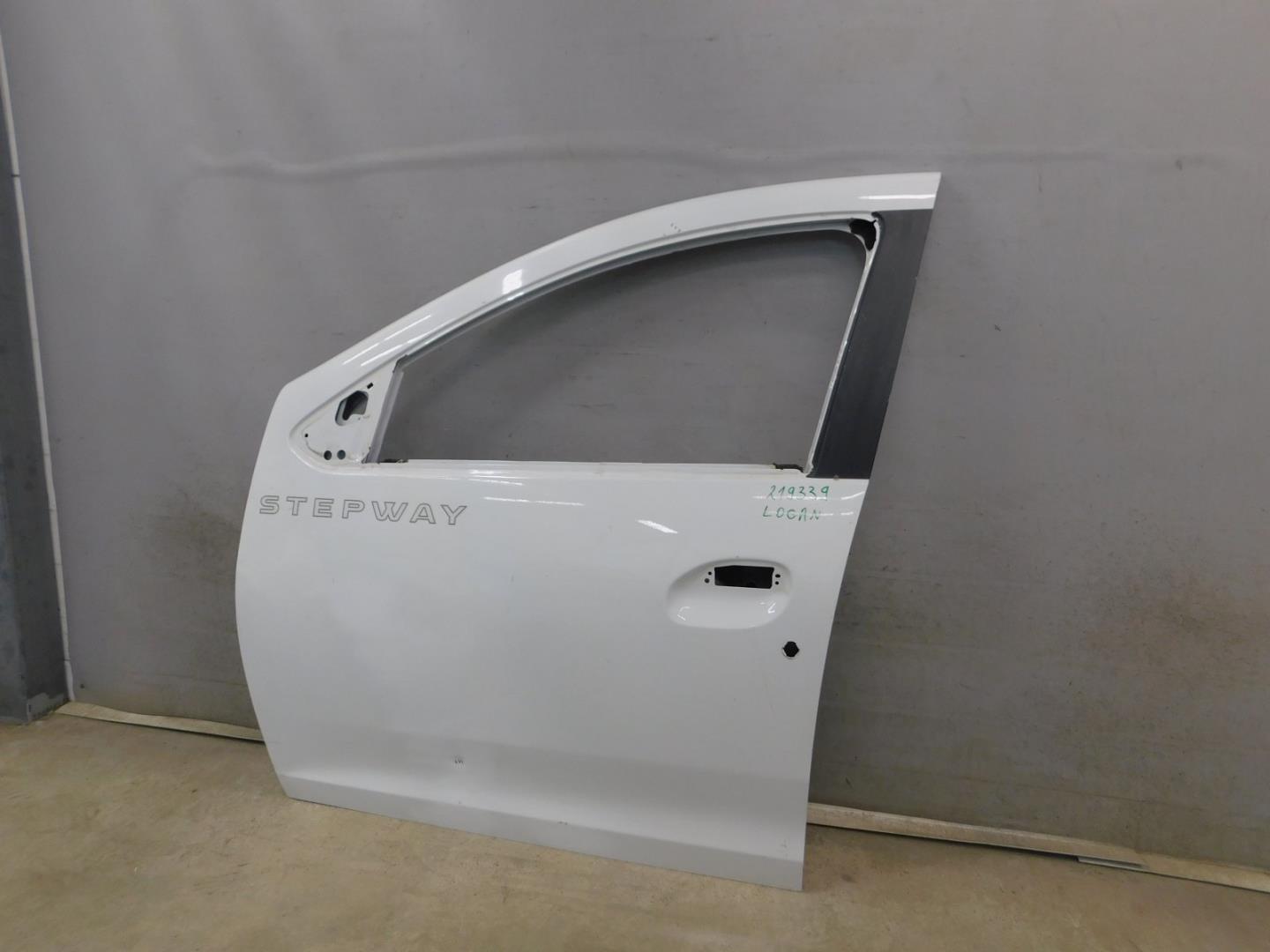 Дверь передняя левая