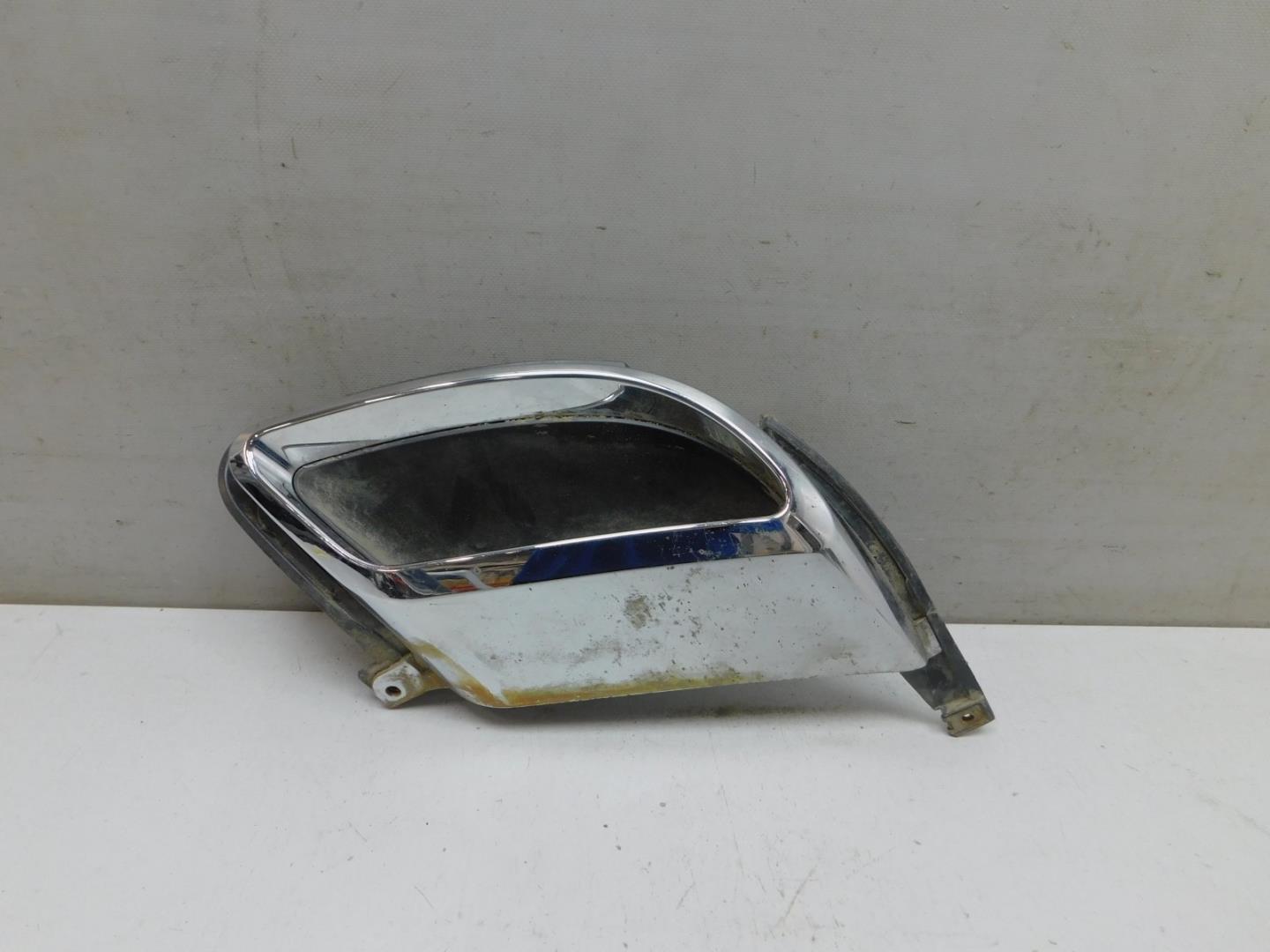 Накладка заднего бампера правая