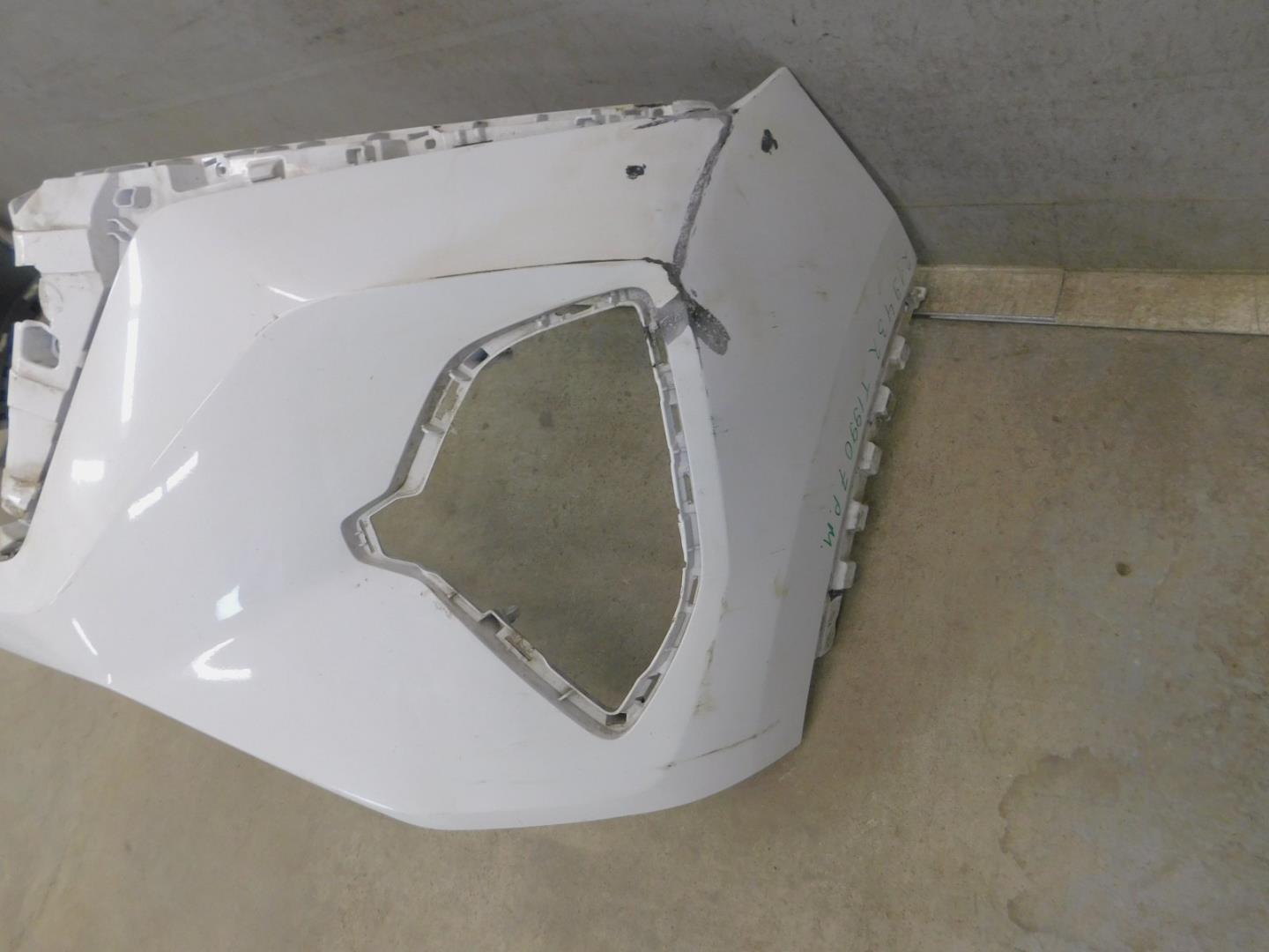 Бампер передний