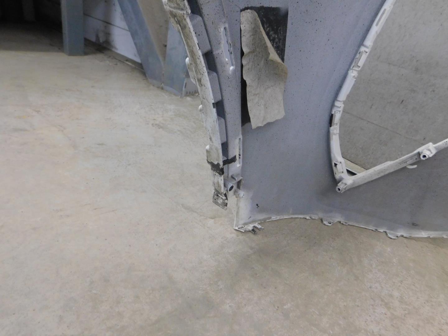 Бампер передний