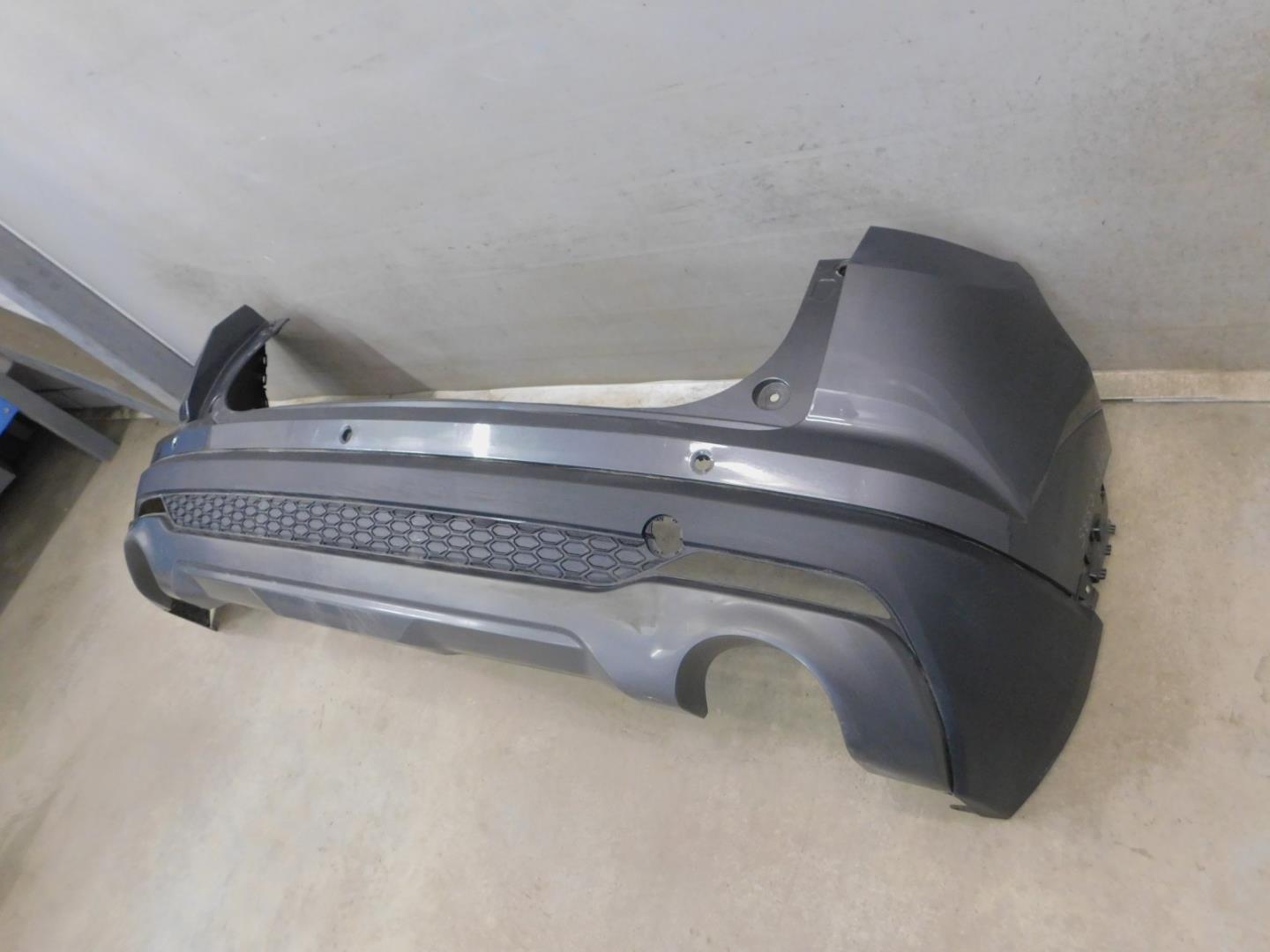 Бампер задний