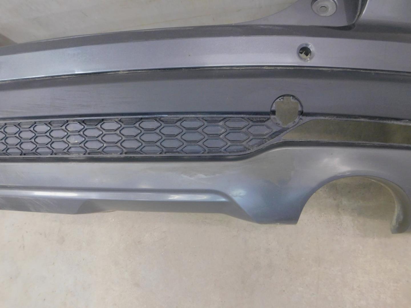 Бампер задний