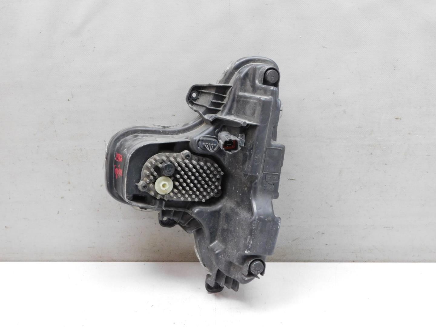 Габарит передний правый