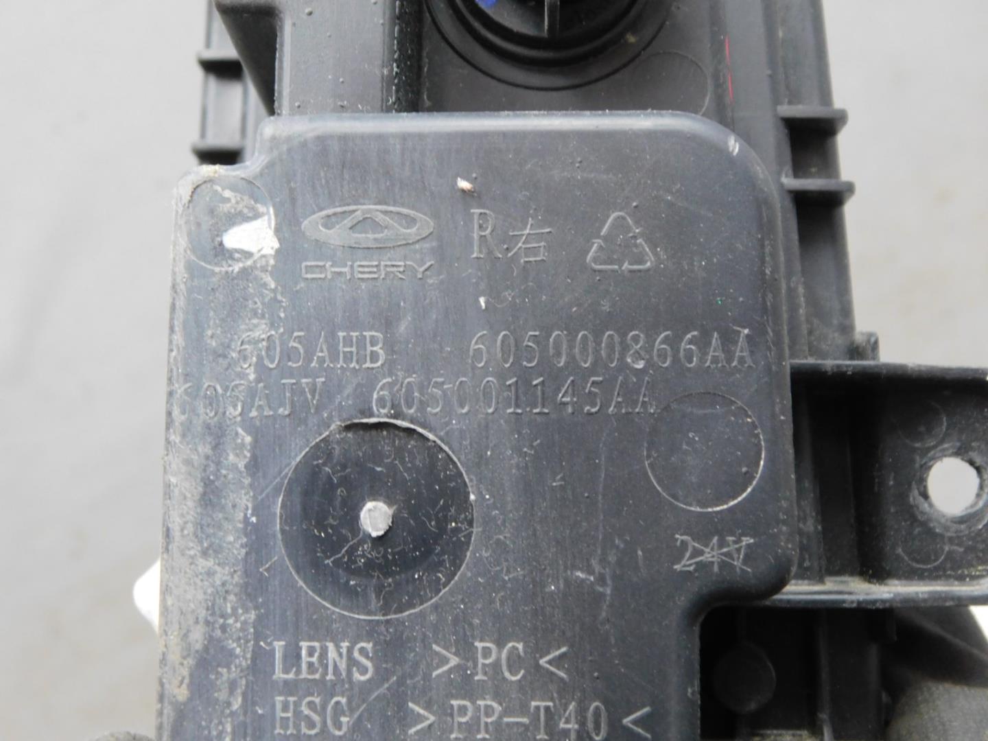 Габарит передний правый