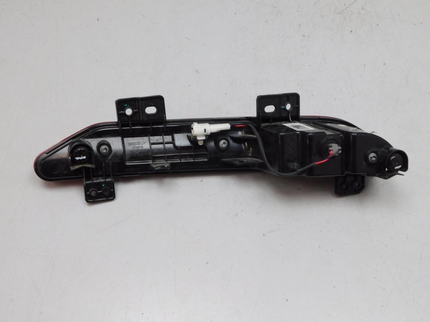 Фонарь задний в бампер левый