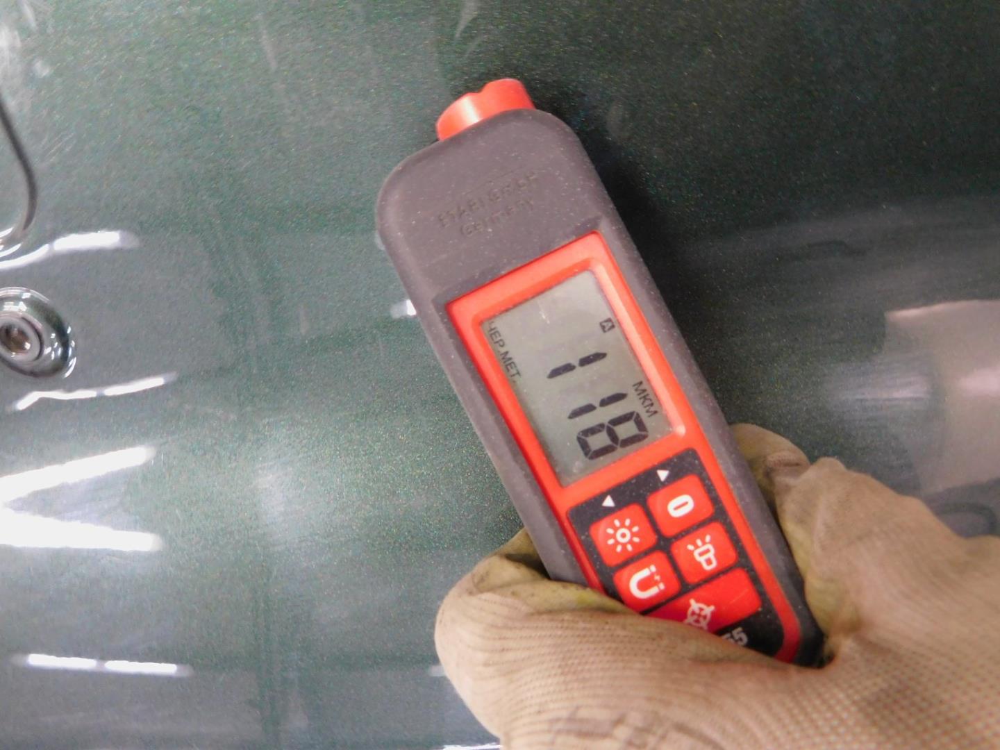 Дверь багажника