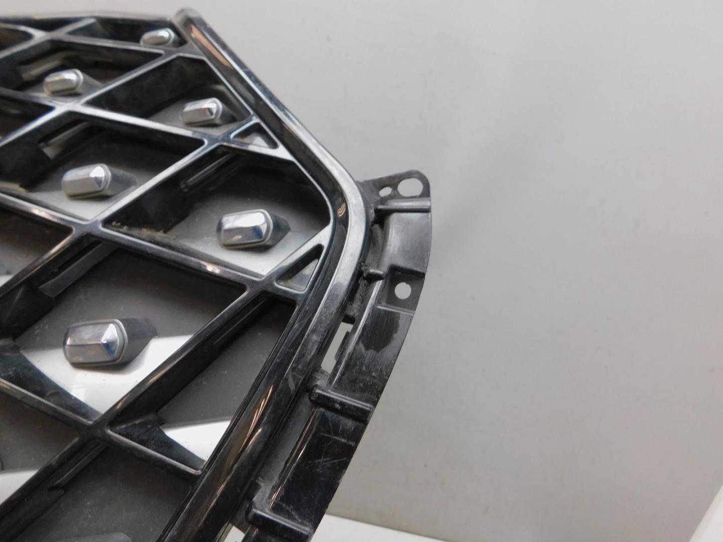 Решетка радиатора