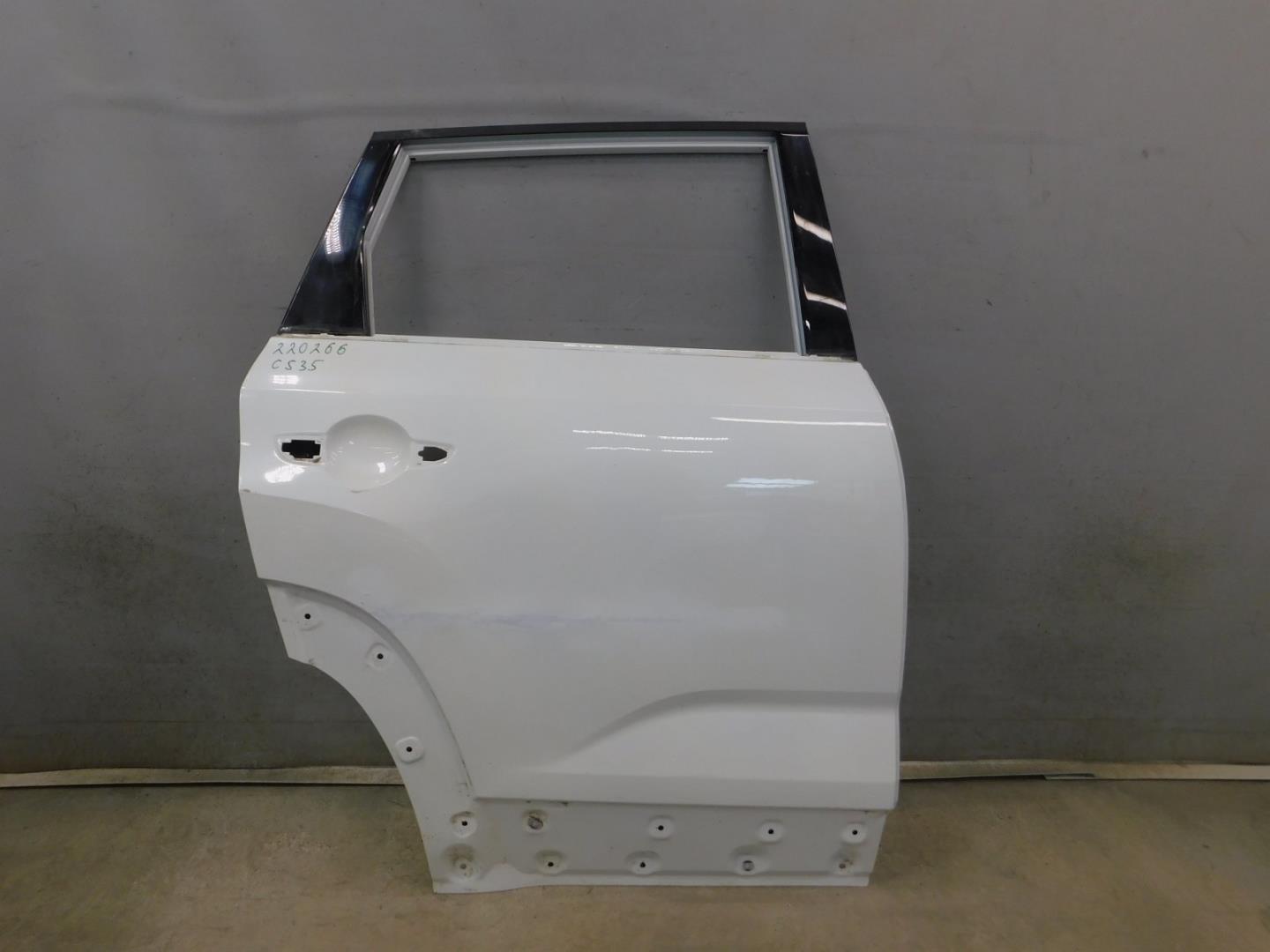 Дверь задняя правая