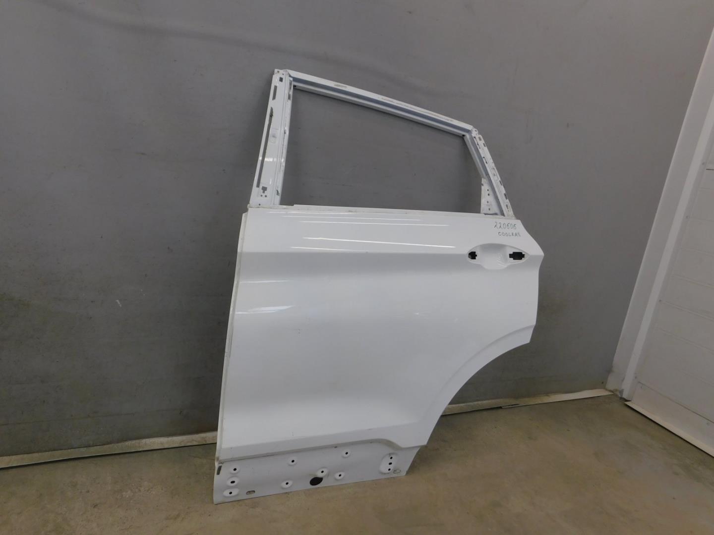 Дверь задняя левая