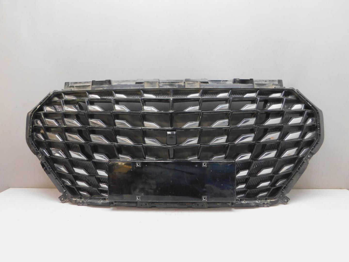 Решетка радиатора