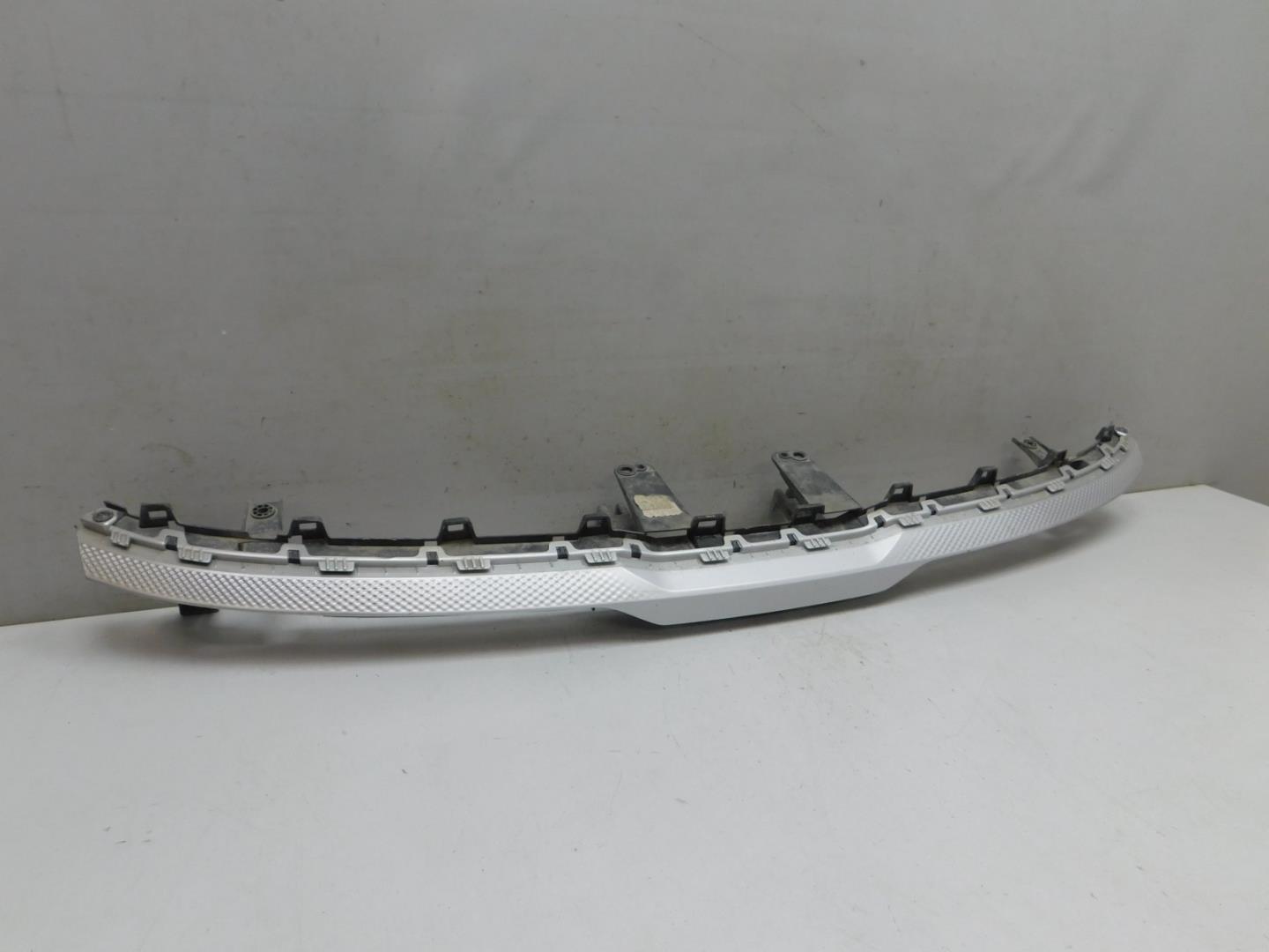 Накладка на решетку радиатора