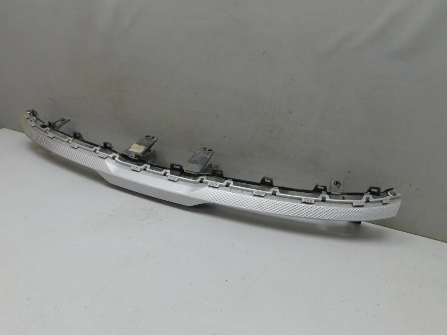 Накладка на решетку радиатора