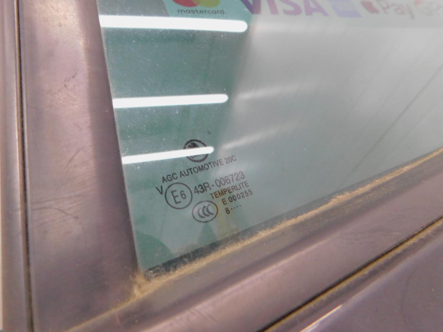 Дверь задняя левая