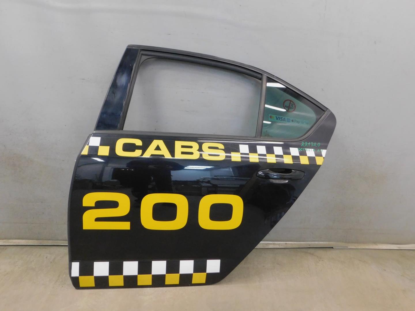 Дверь задняя левая