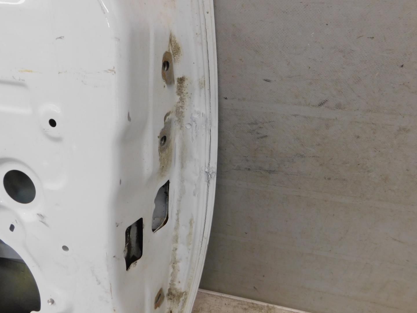 Дверь передняя левая