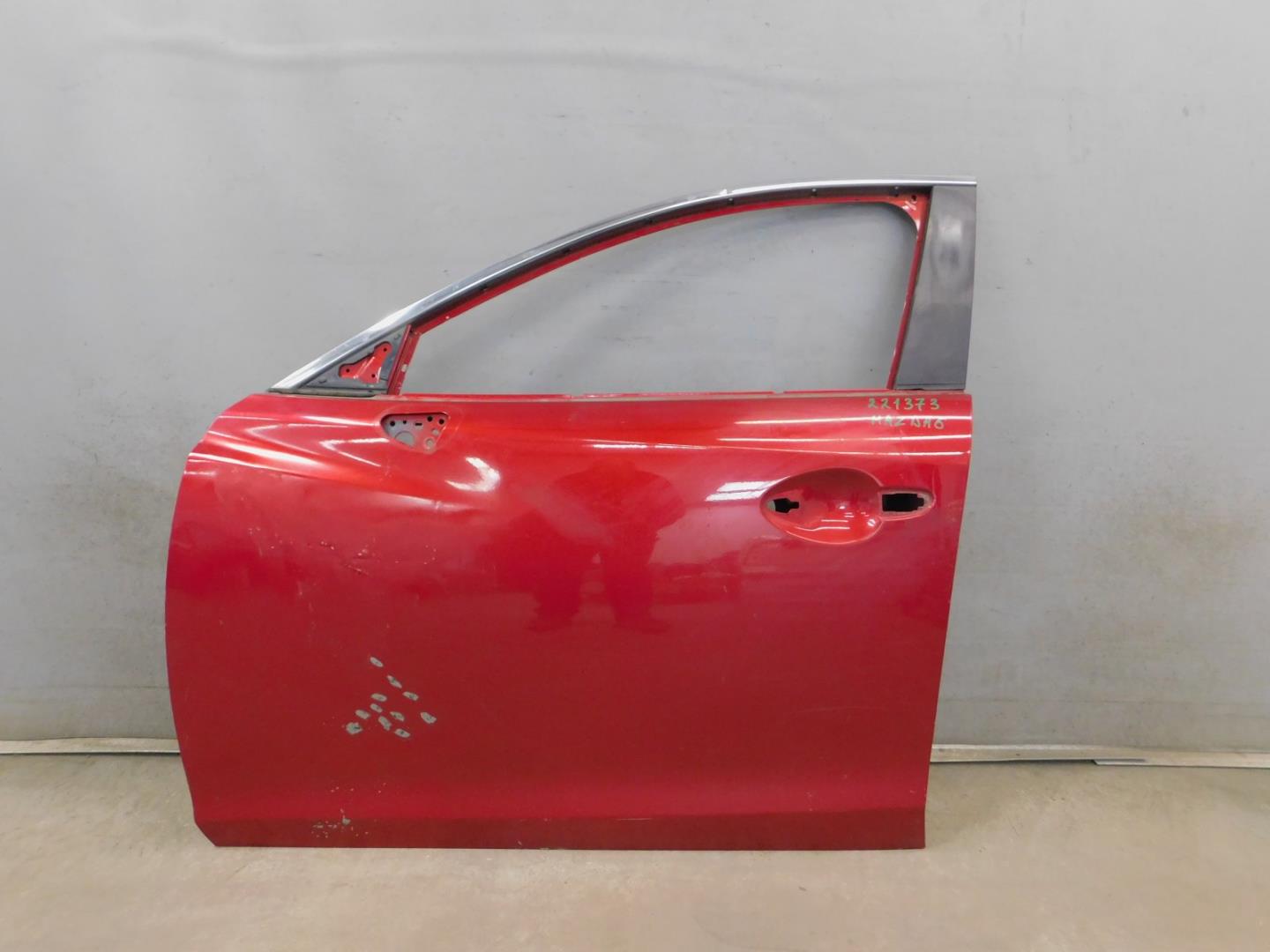 Дверь передняя левая