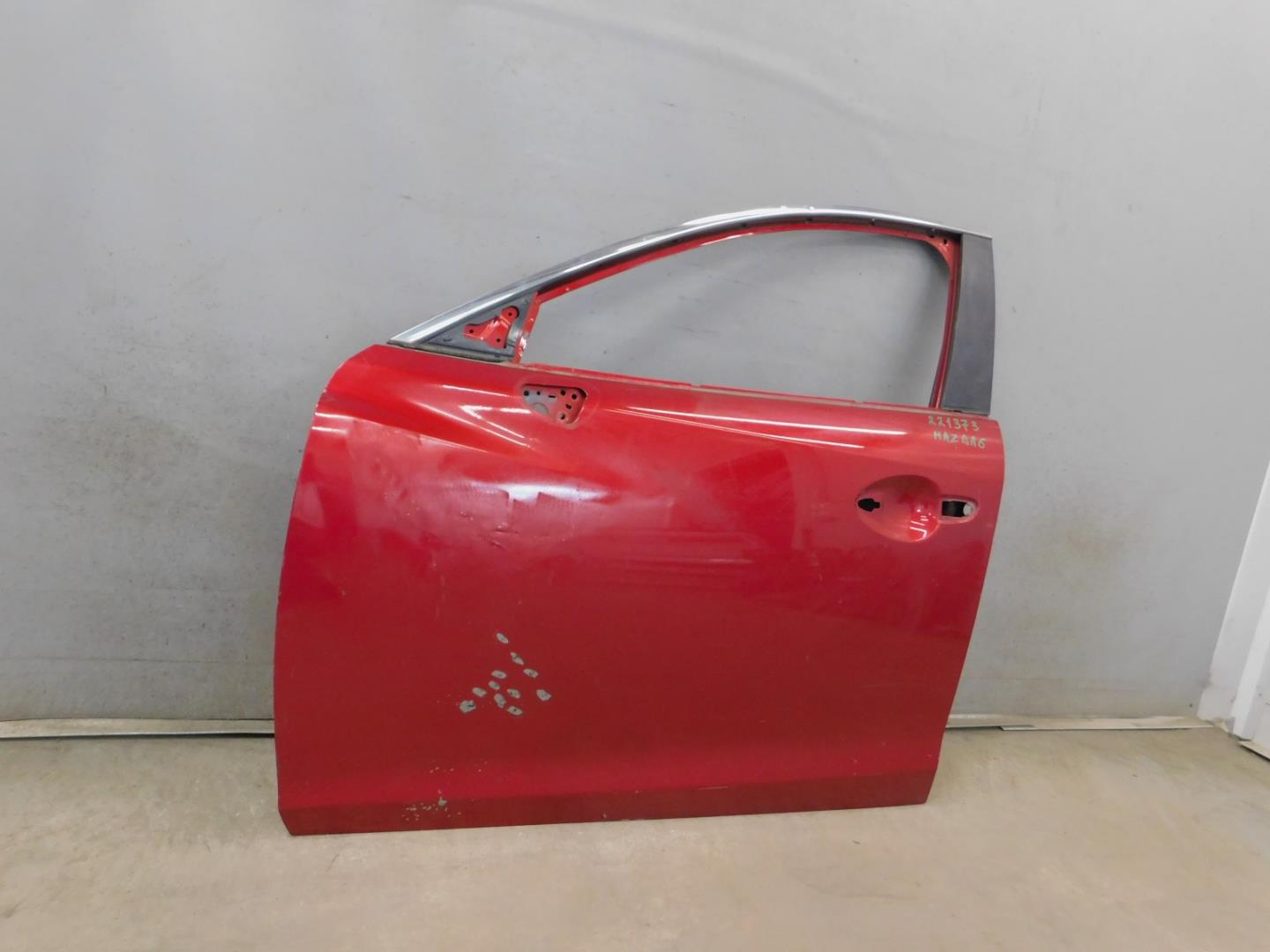 Дверь передняя левая