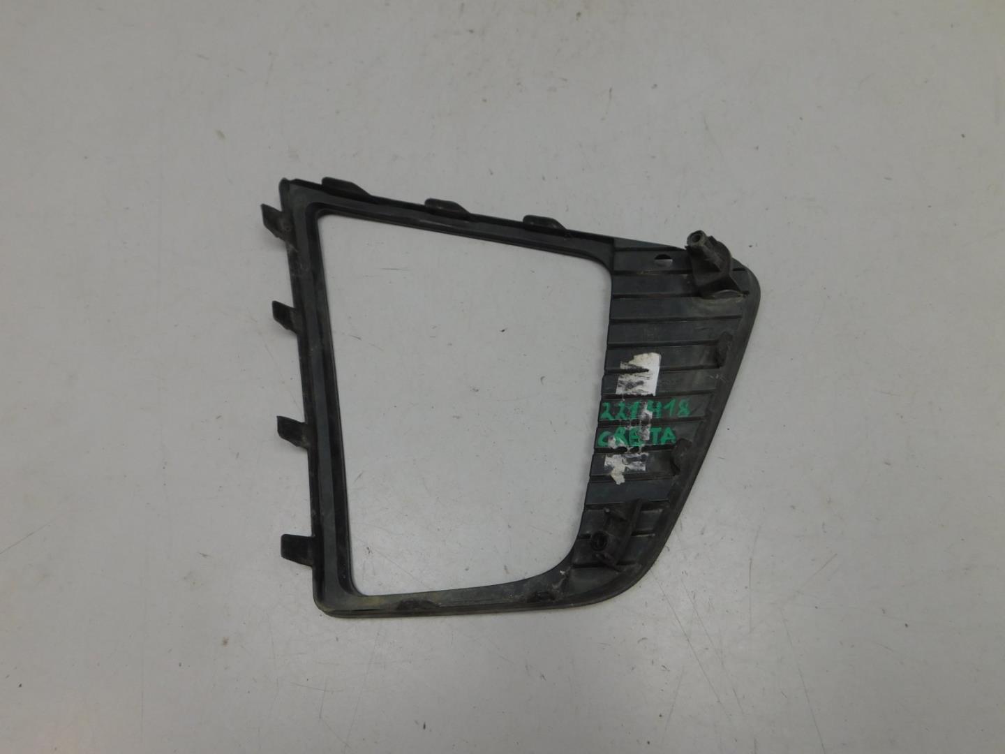 Решетка в бампер левая