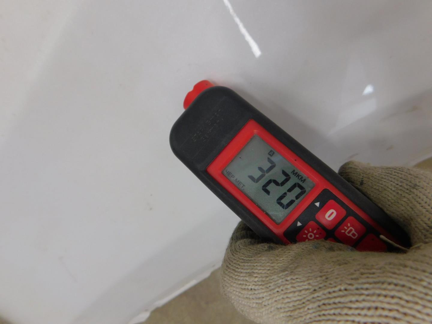 Крыло переднее левое