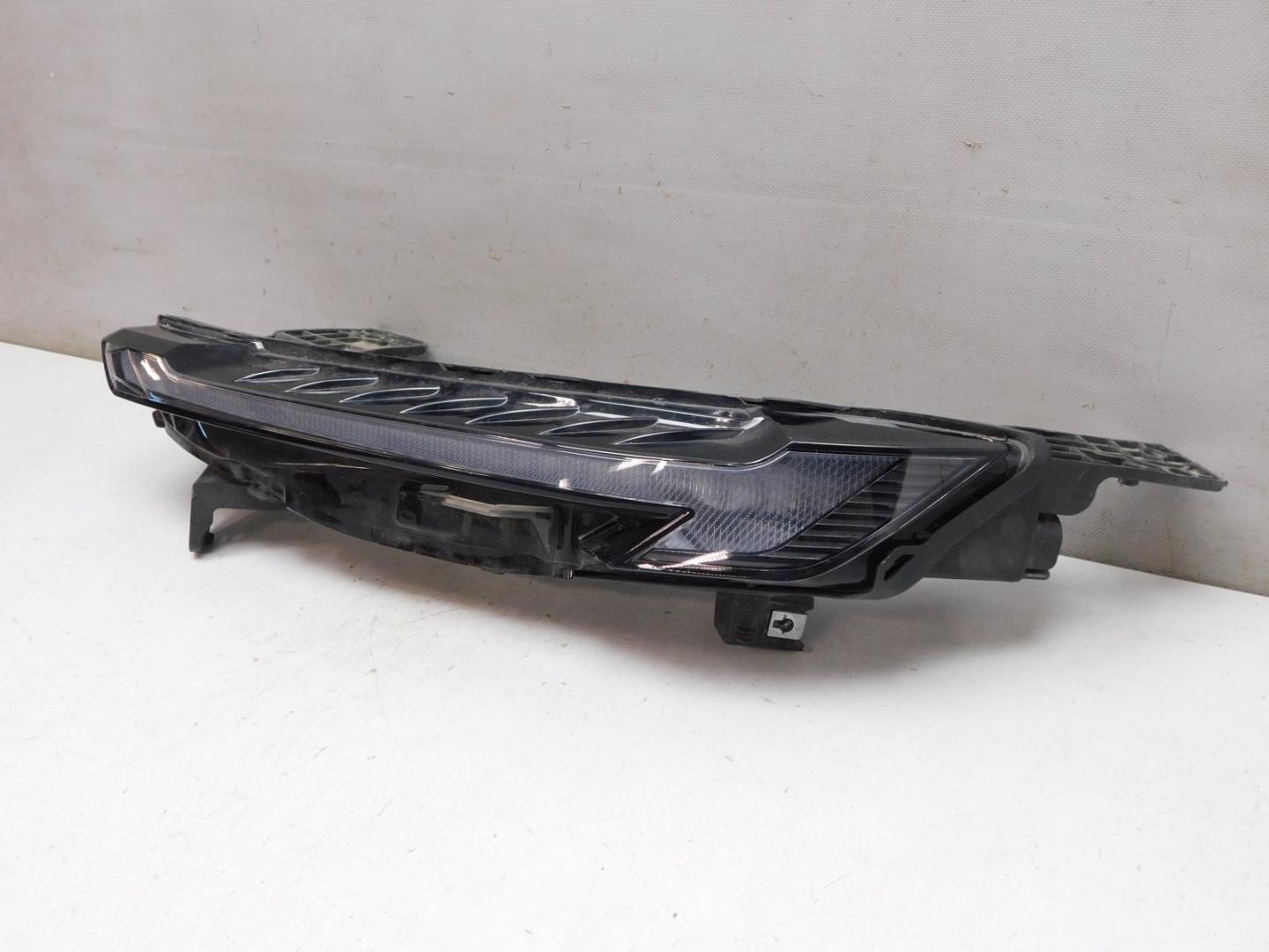 Габарит передний левый