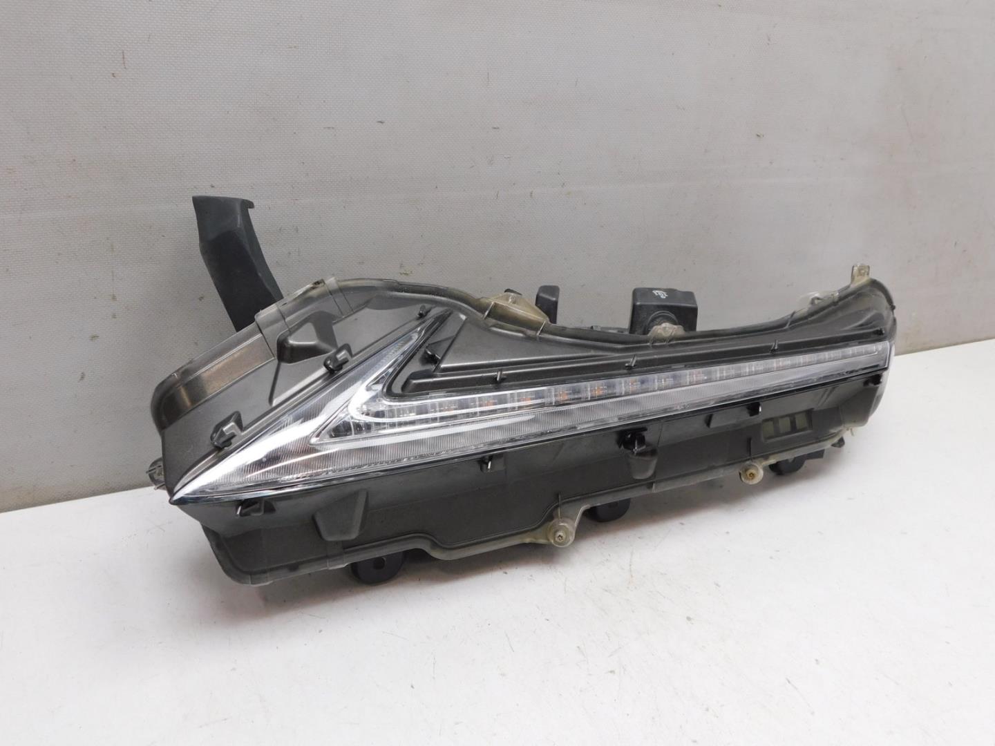 Габарит передний левый