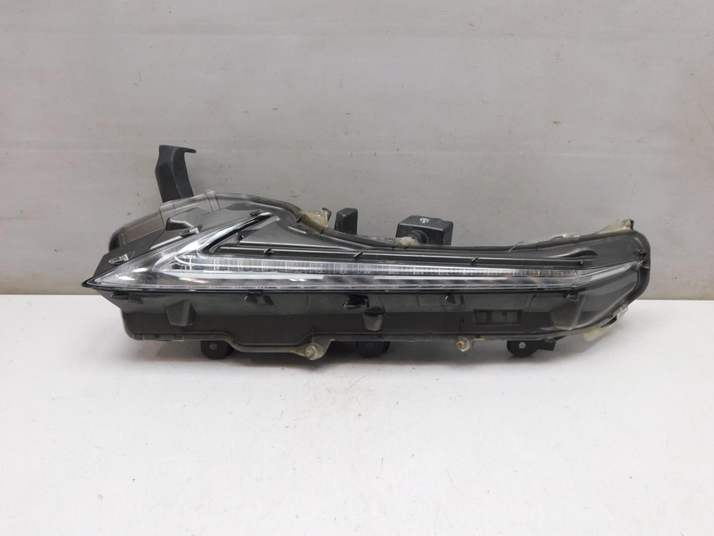 Габарит передний левый