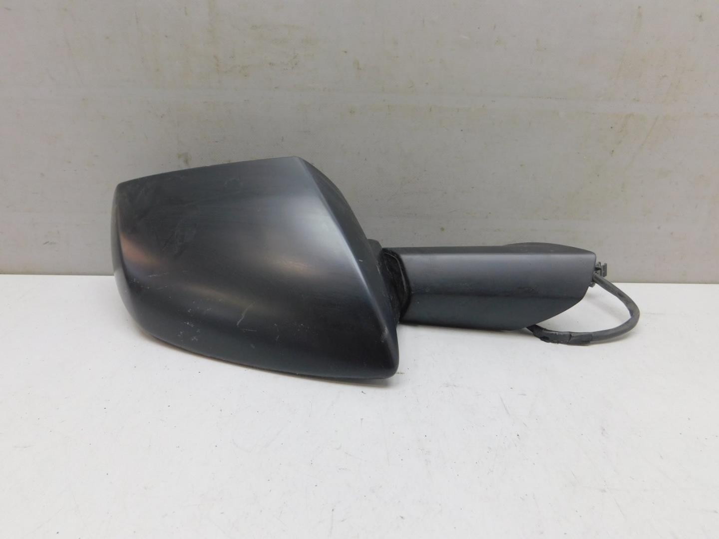 Зеркало правое электрическое