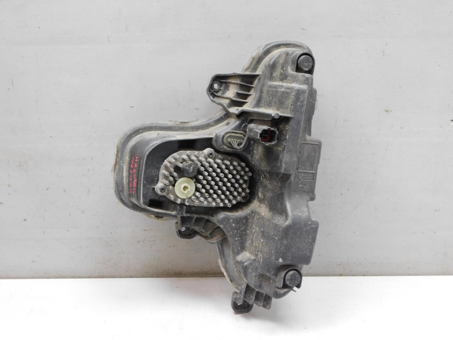 Габарит передний правый