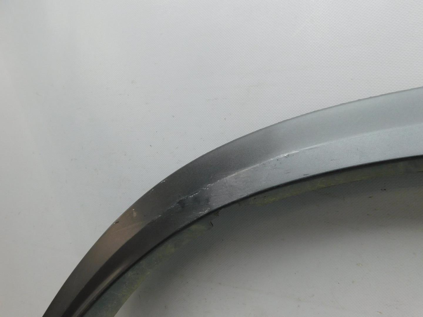 Накладка заднего крыла правого