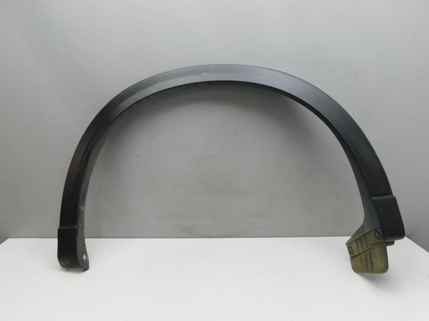 Накладка заднего крыла правого