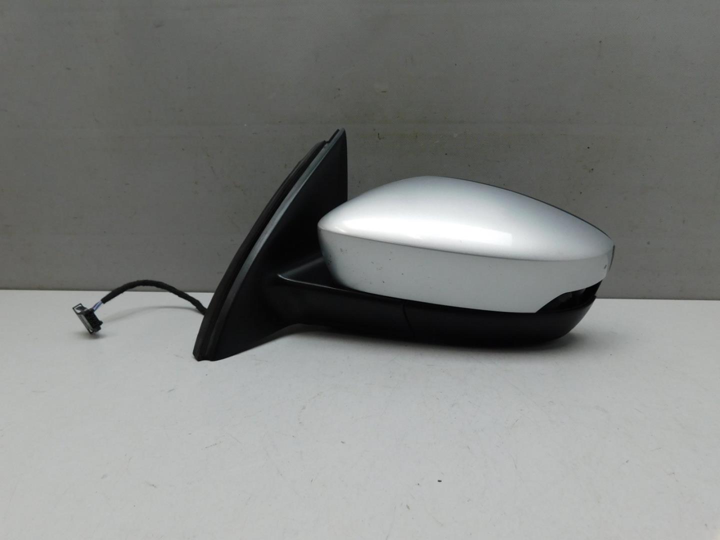 Зеркало левое электрическое