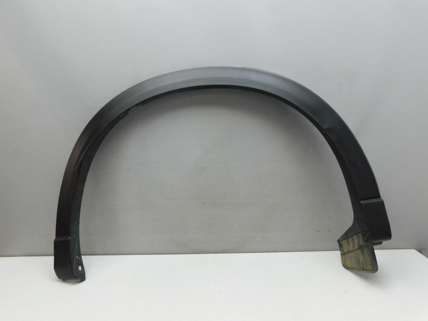 Накладка заднего крыла правого