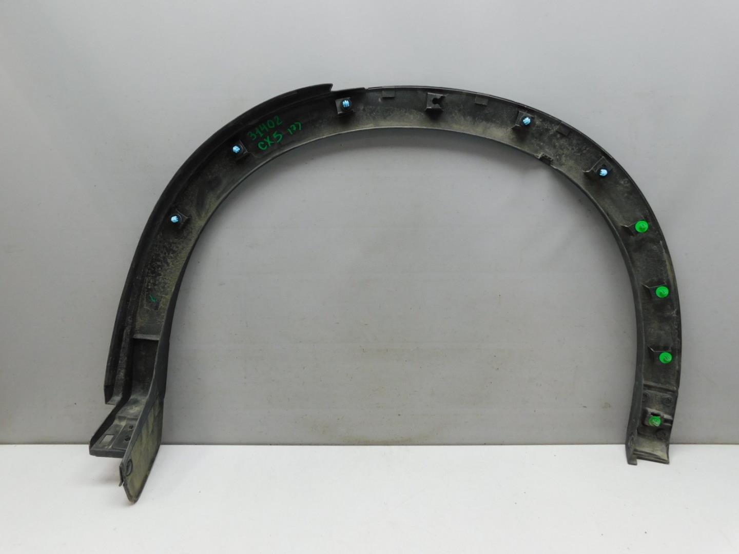 Накладка заднего крыла правого