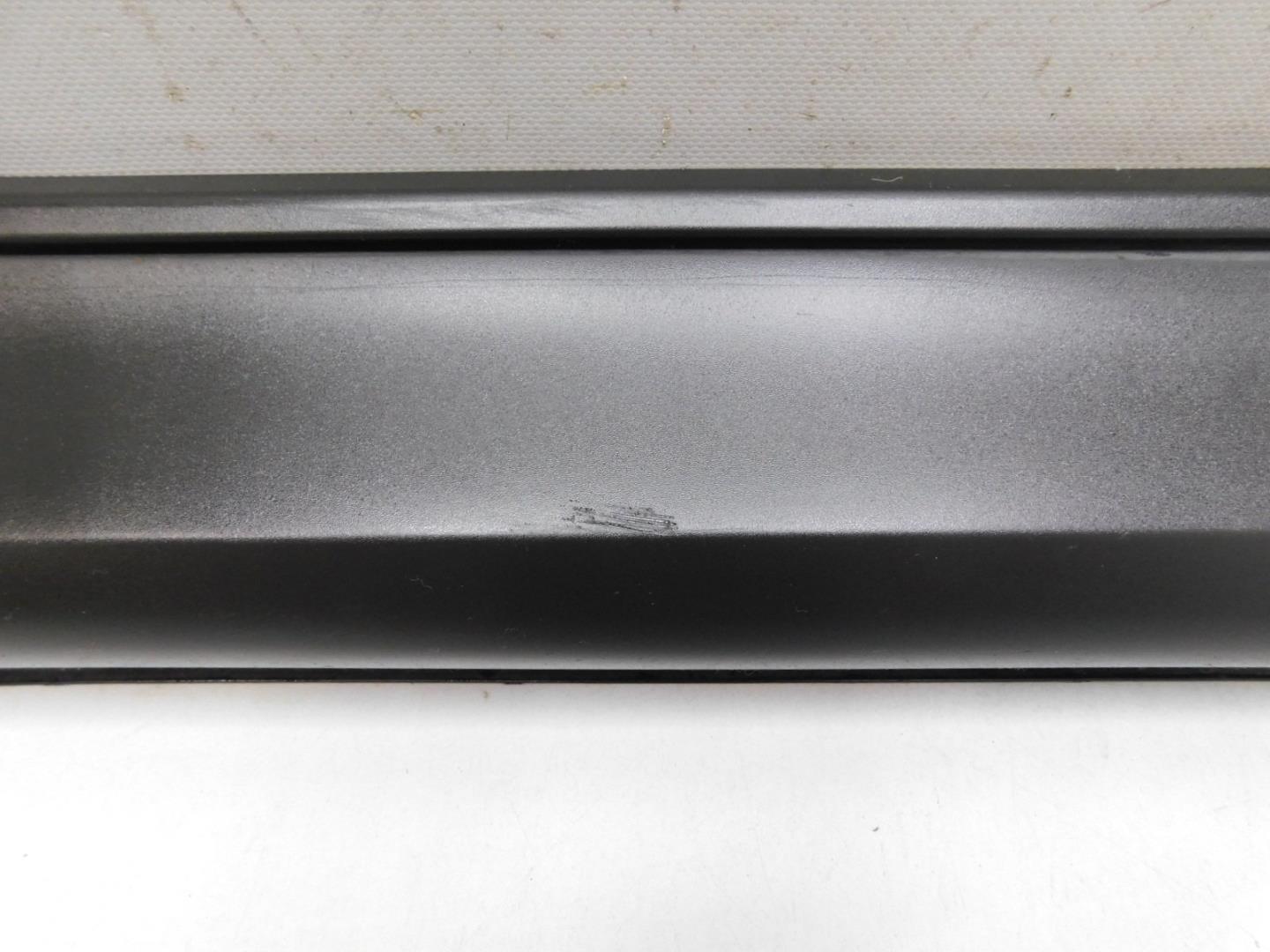 Накладка двери задней правой