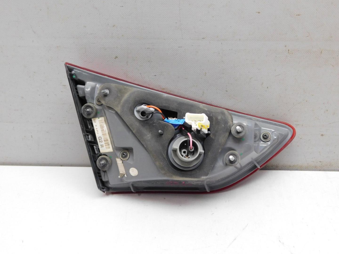 Фонарь задний внутренний правый