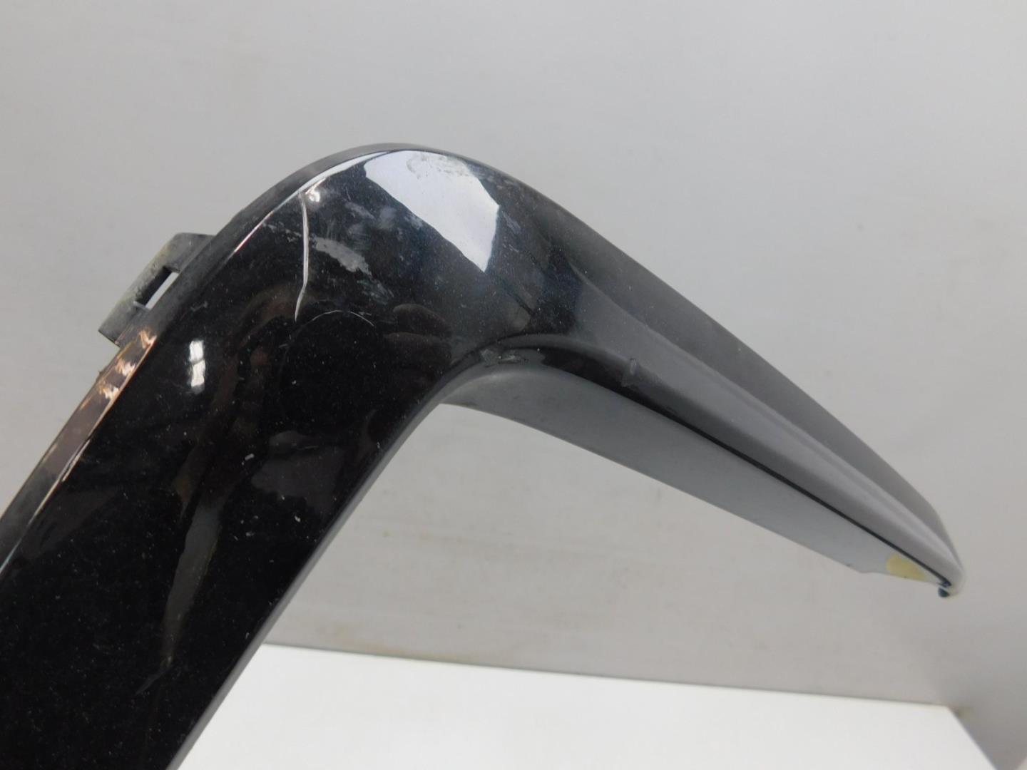 Накладка переднего бампера