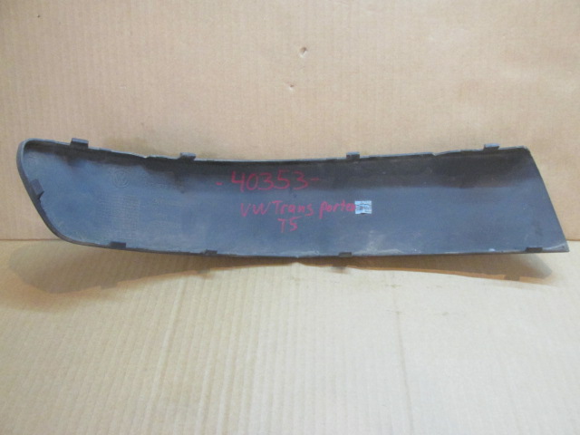 Накладка переднего бампера