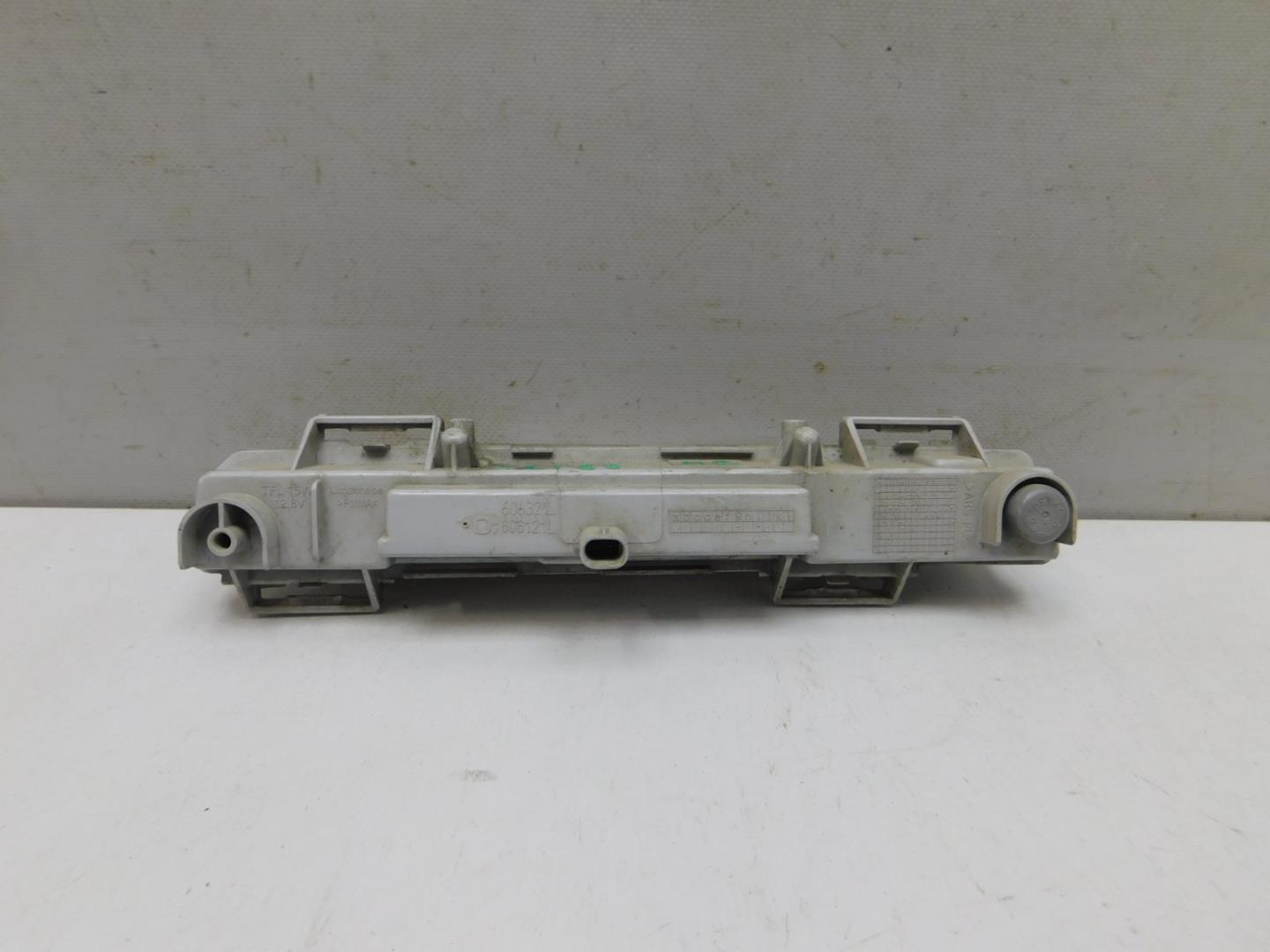 Габарит передний левый