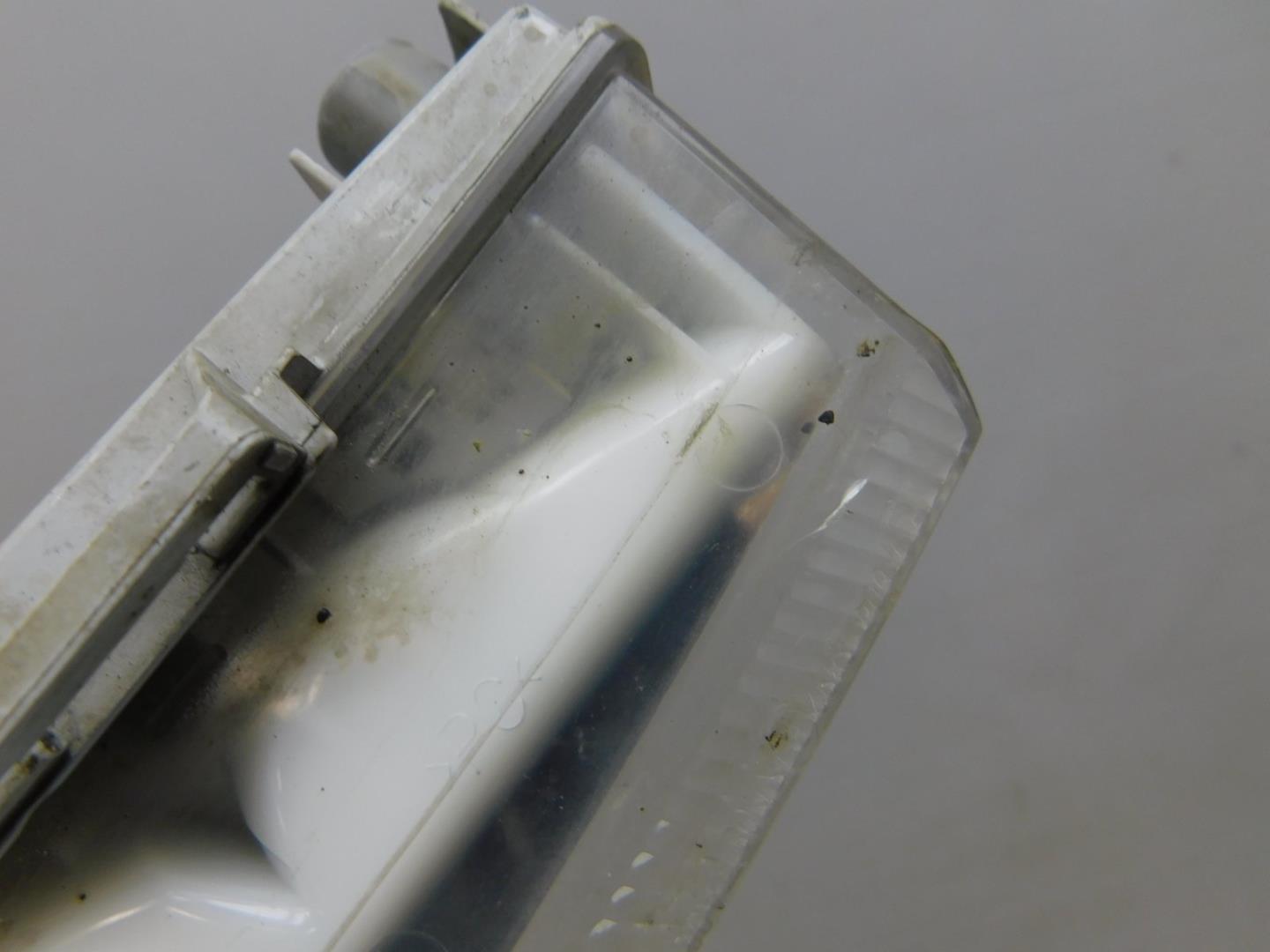 Габарит передний левый