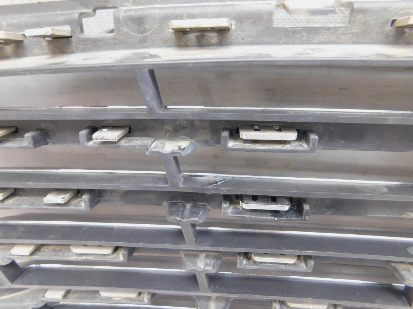 Решетка радиатора