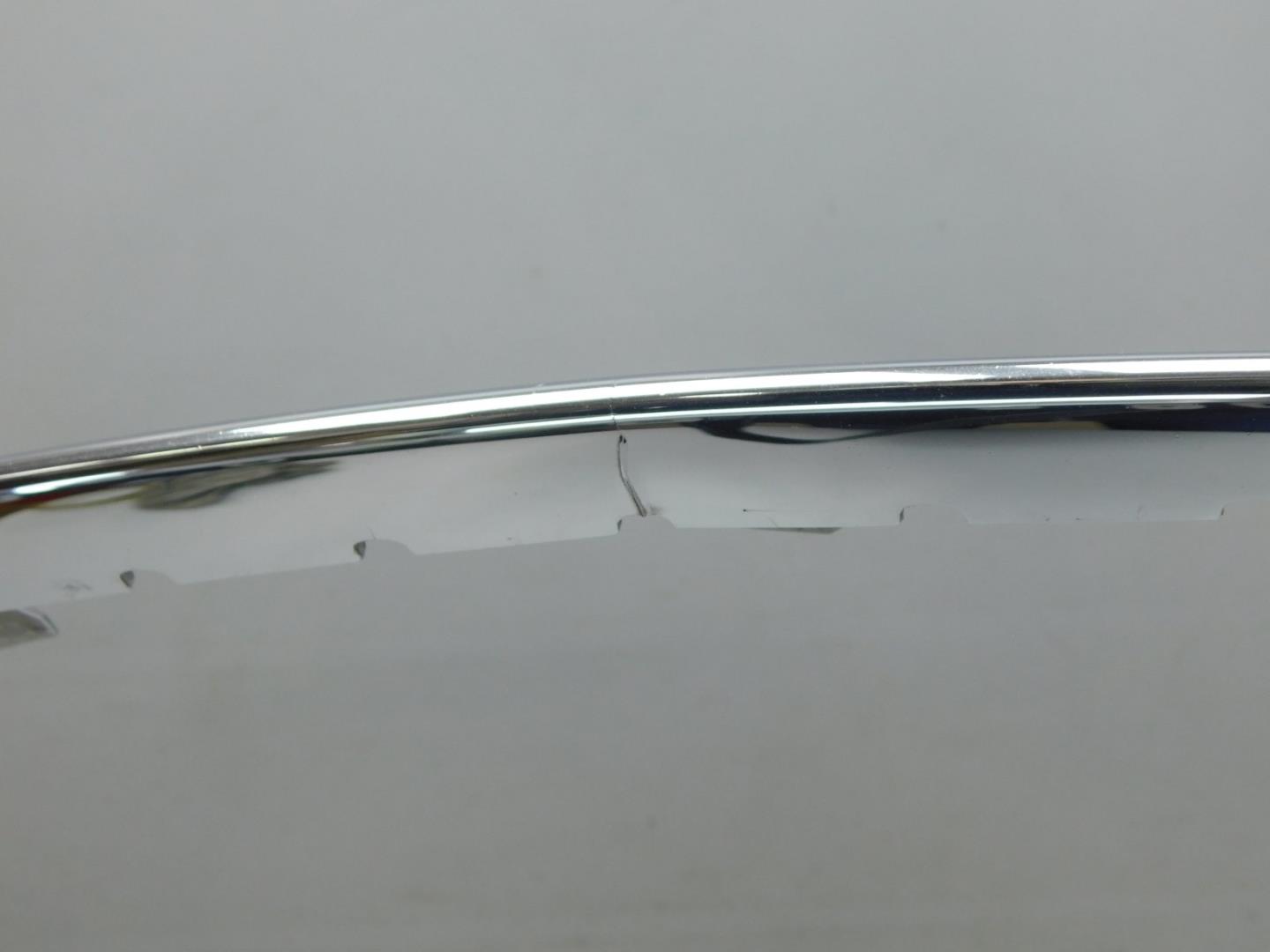 Накладка на решетку радиатора