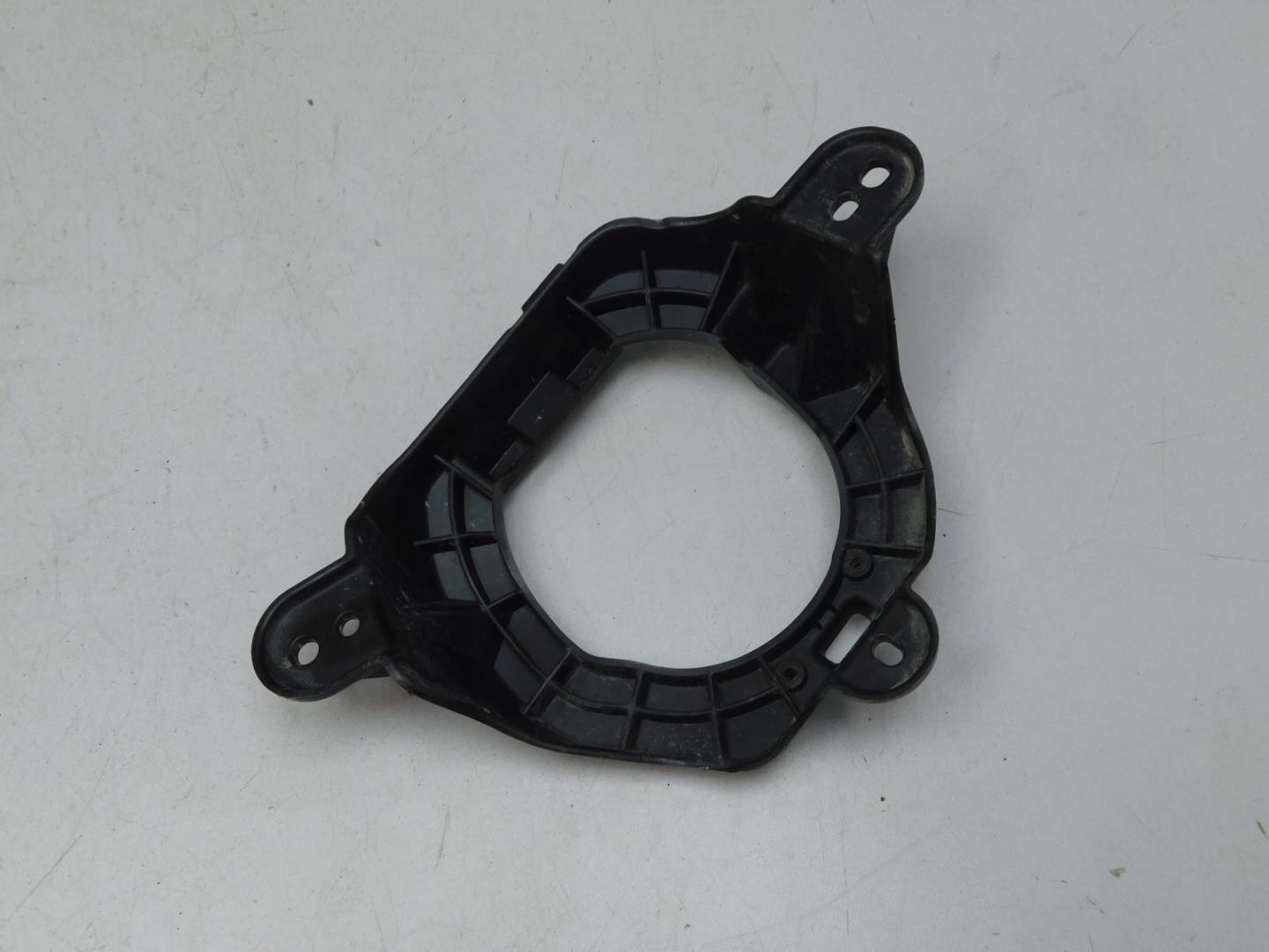 Кронштейн фары противотуманной правой