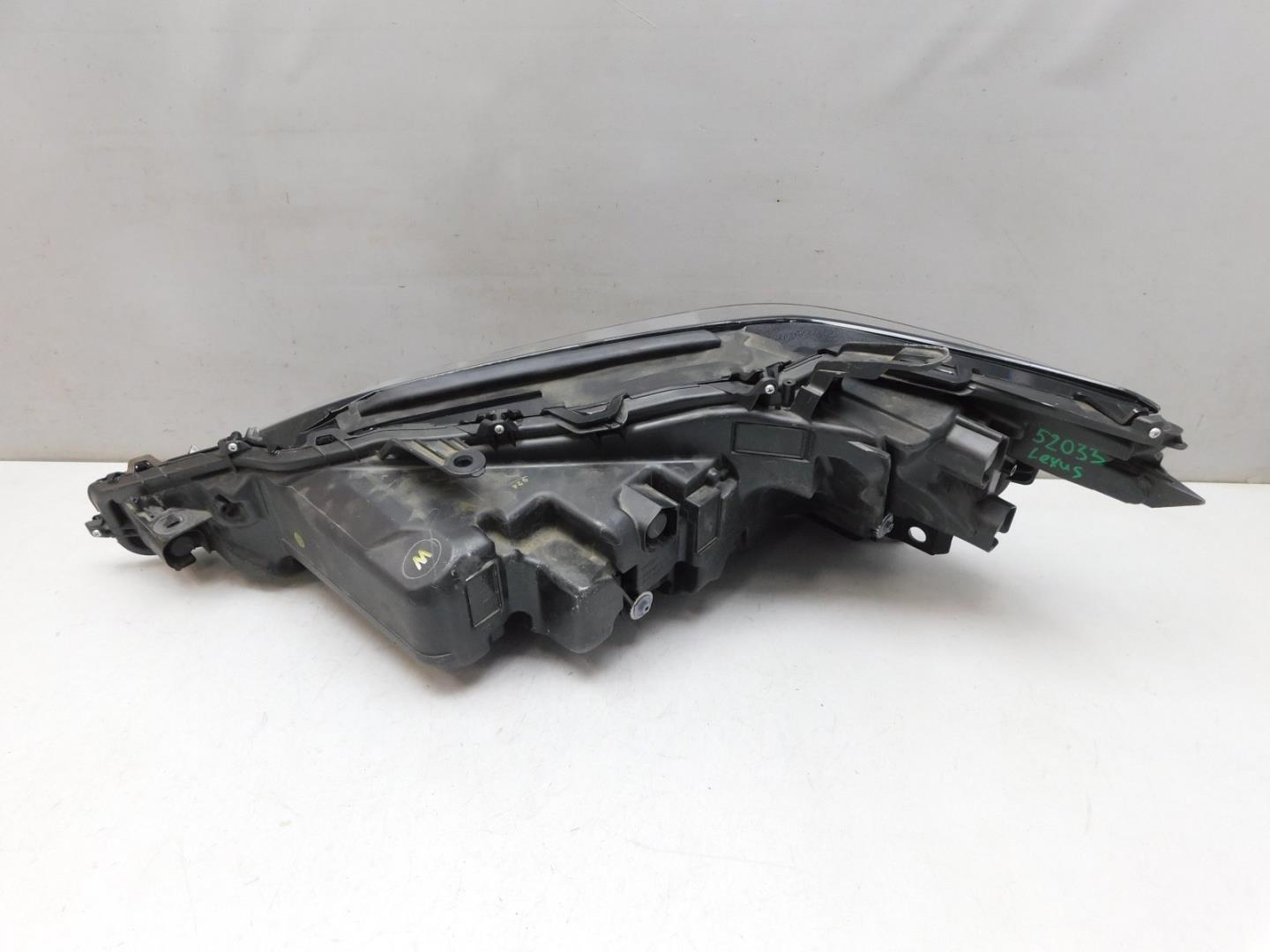 Фара правая