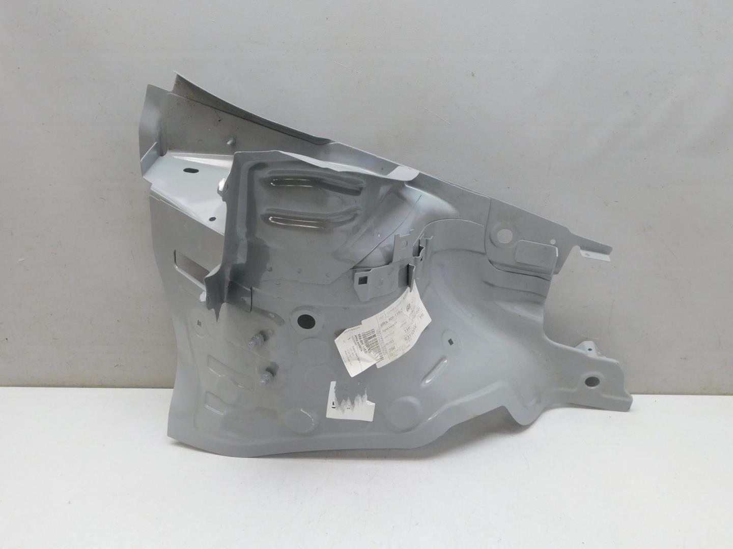 Кузовной элемент