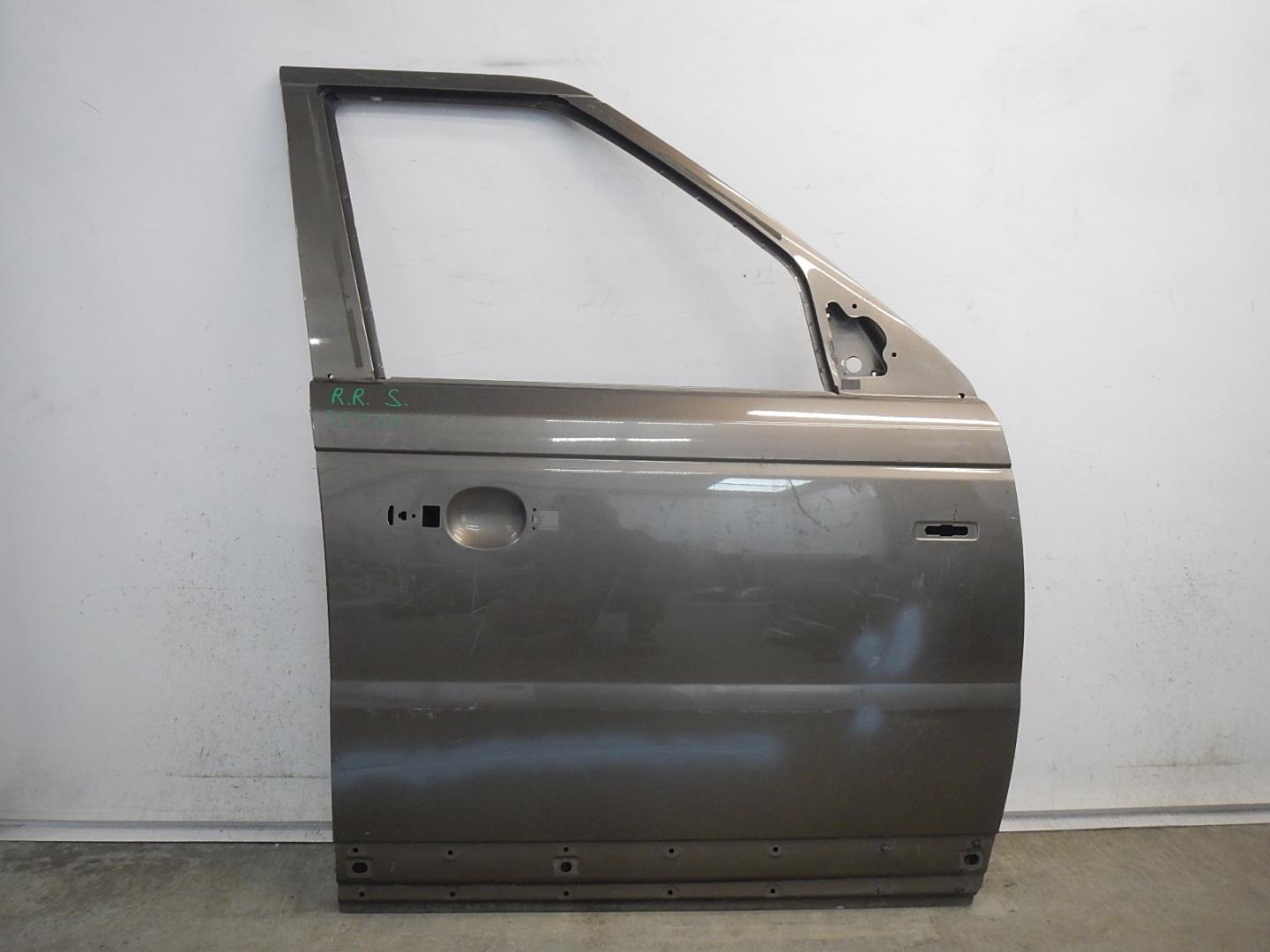 Дверь передняя правая