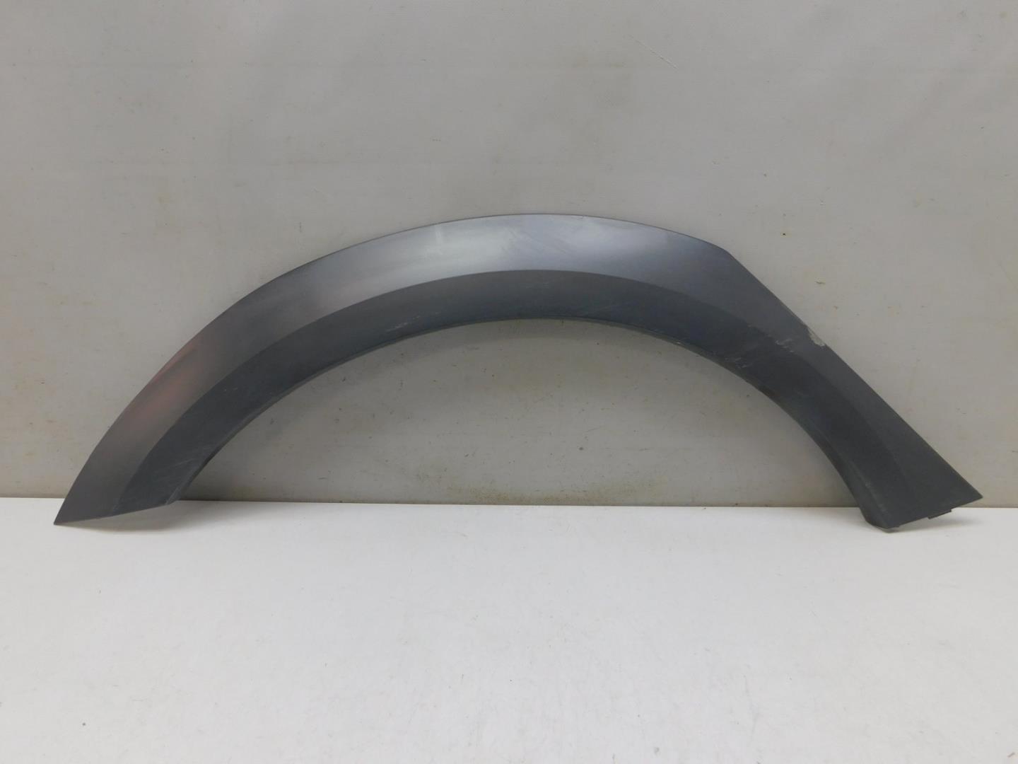 Накладка заднего крыла правого