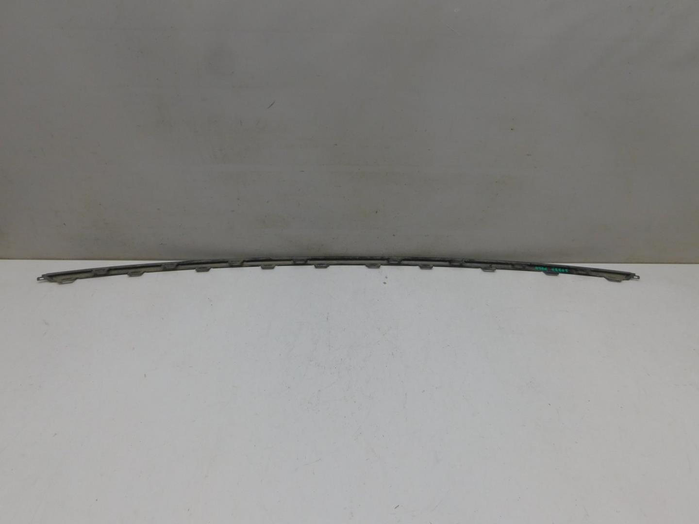 Молдинг заднего бампера