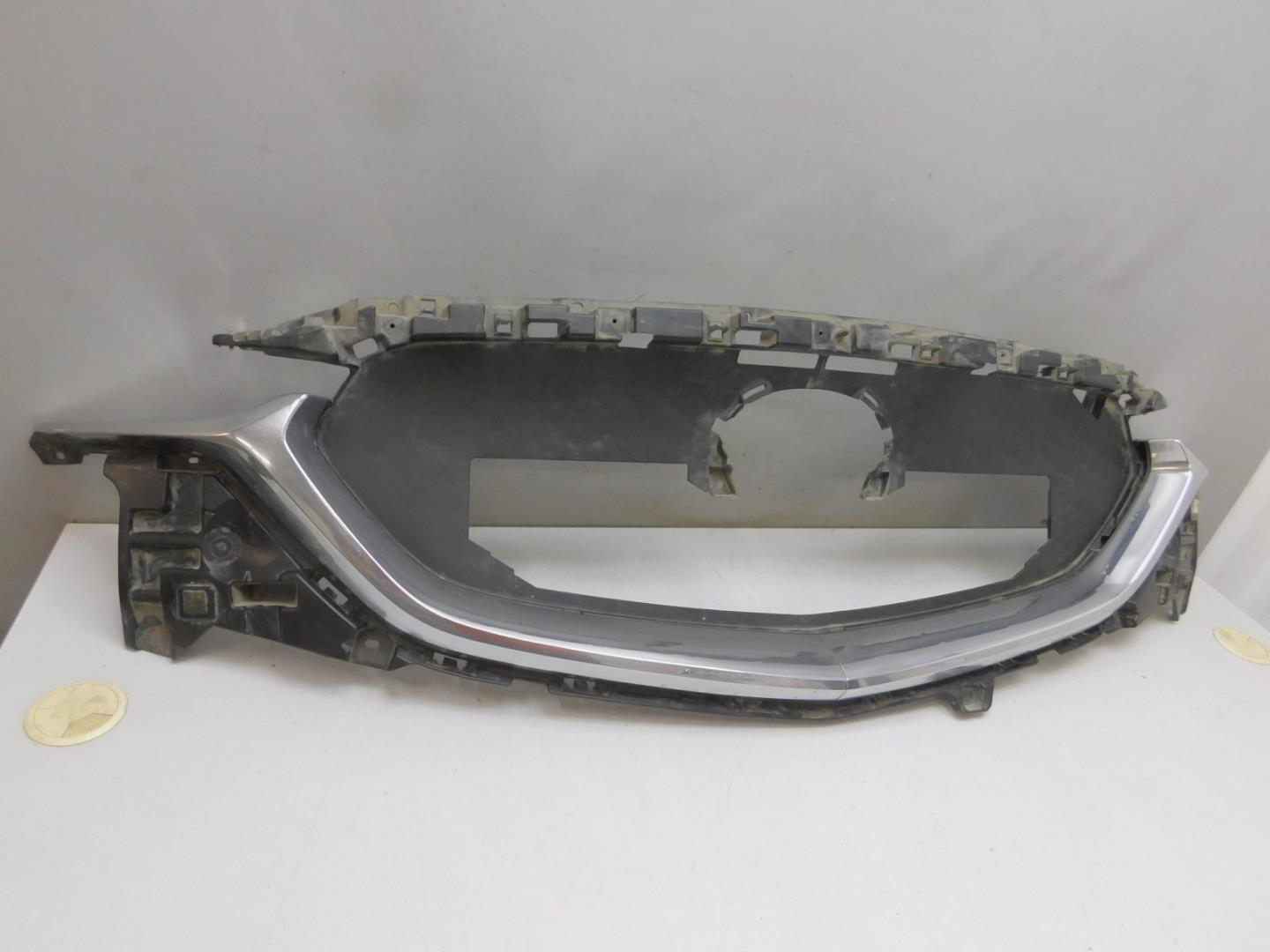 Решетка радиатора