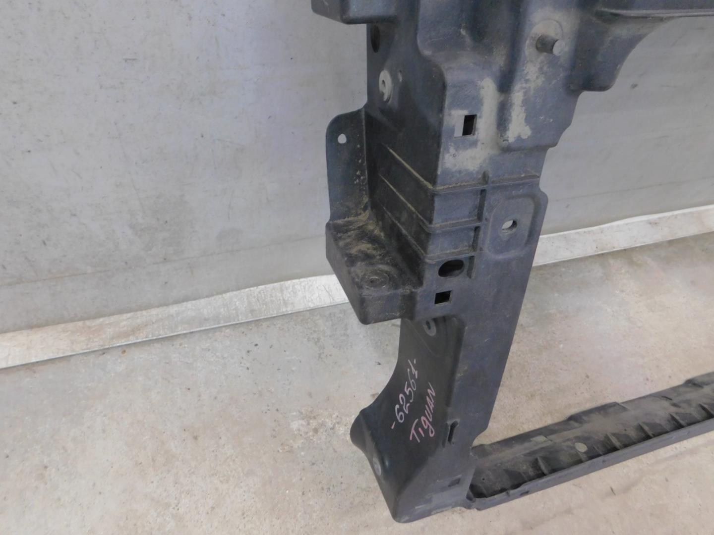 Панель передняя (телевизор)